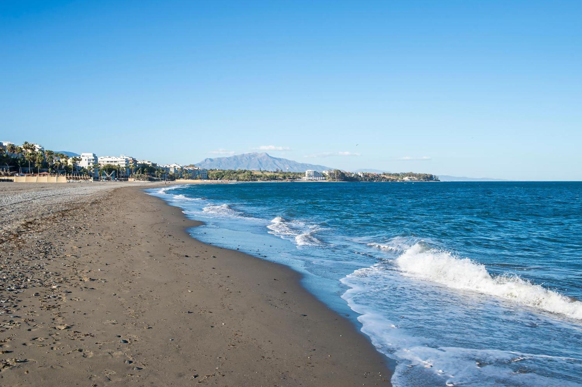 Los Aticos Εστεπόνα Εξωτερικό φωτογραφία